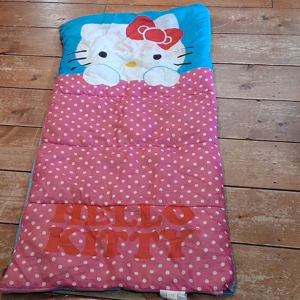 Hello Kitty 28" X 56" Sleeping Bag‎